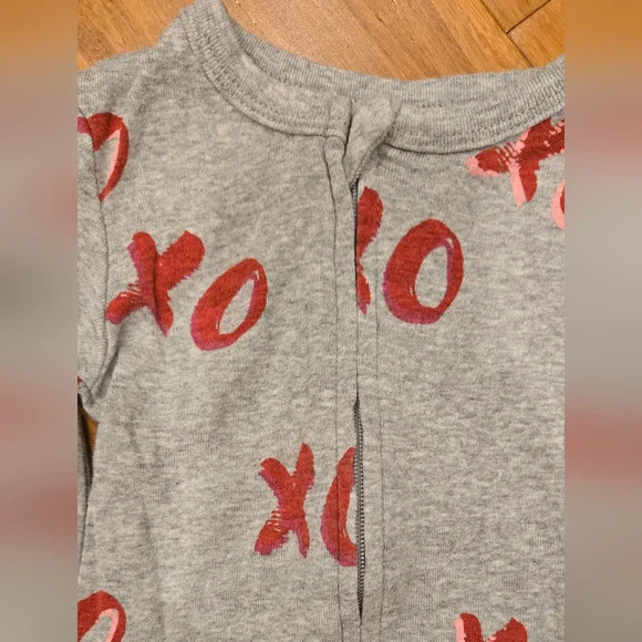 Baby XO Bodysuit Pajama - Picture 3 of 6